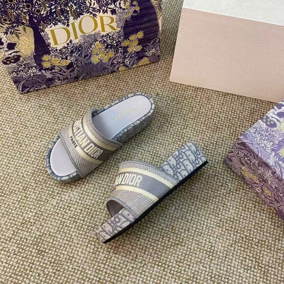 Dior Oblique Embroidered D-Way Platform Sandal - Picture 2 of 8